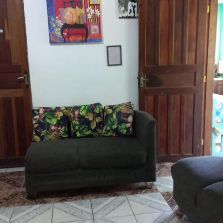 Live Hostel Parati Esterno foto